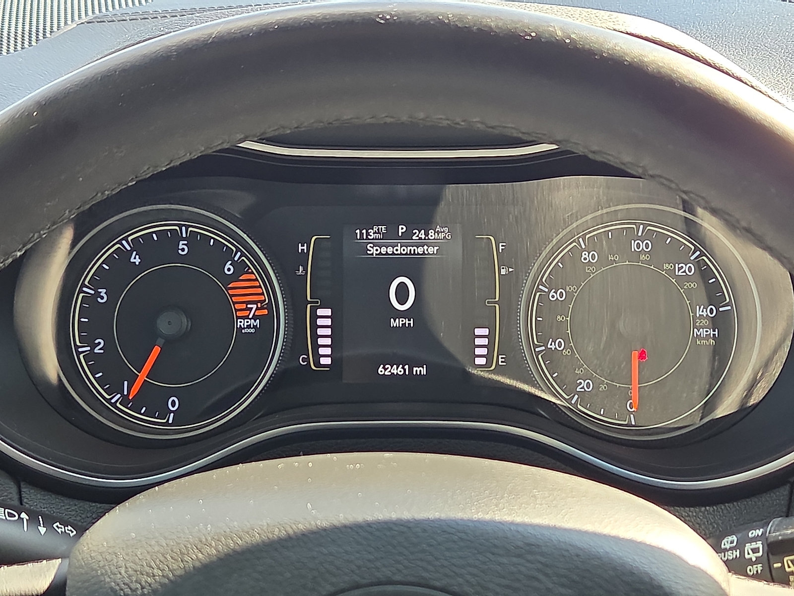 Used 2019 Jeep Cherokee Latitude Plus FWD image 23
