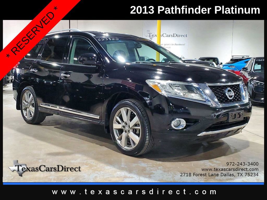 Used 2013 Nissan Pathfinder Platinum image 3