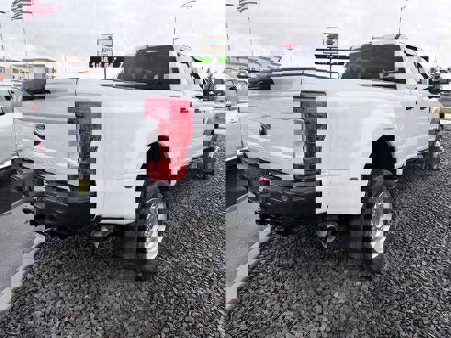 Used 2019 Ford F450 XL w/ Power Equipment Group image 4