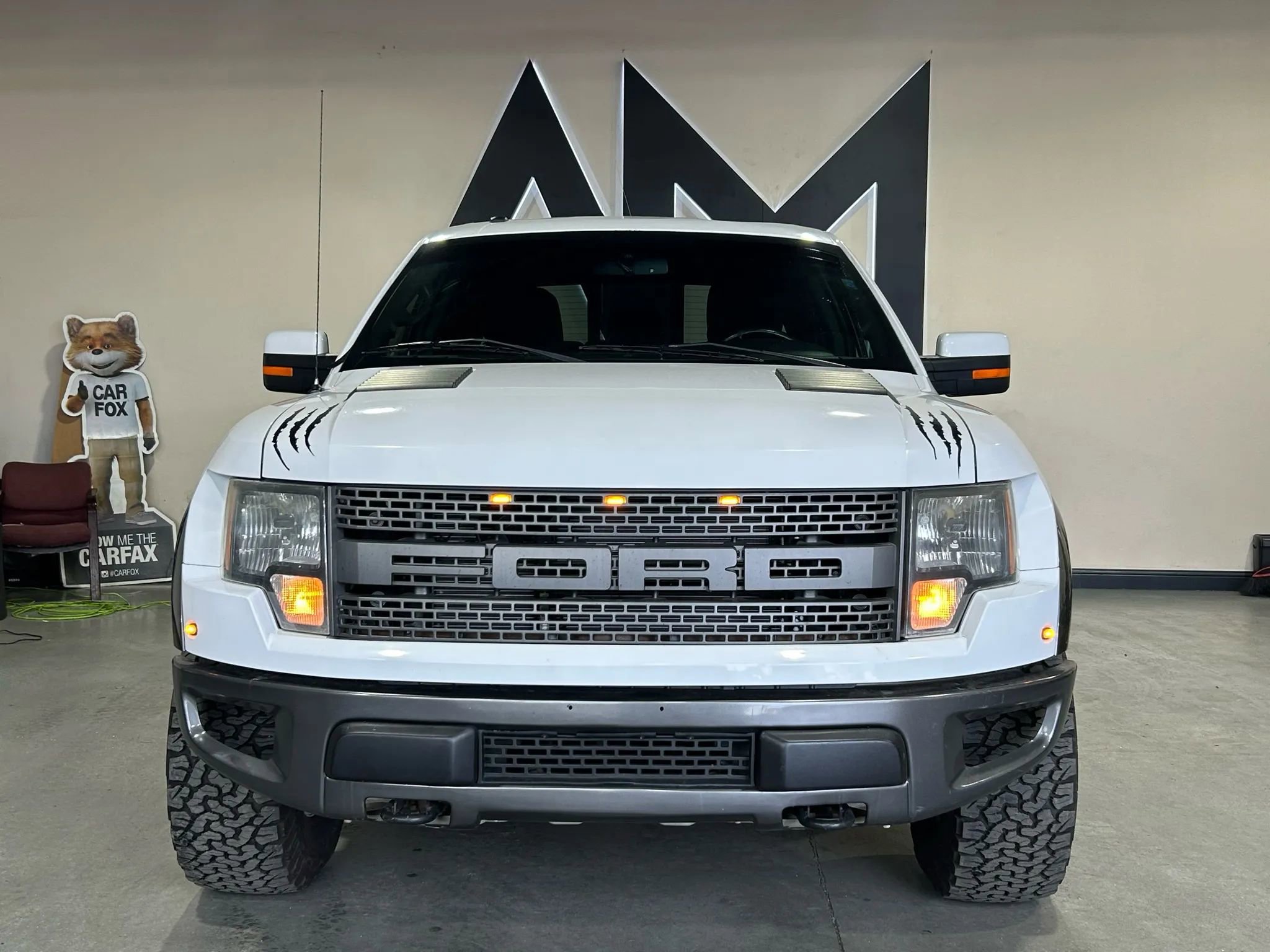 Used 2012 Ford F150 Raptor image 2