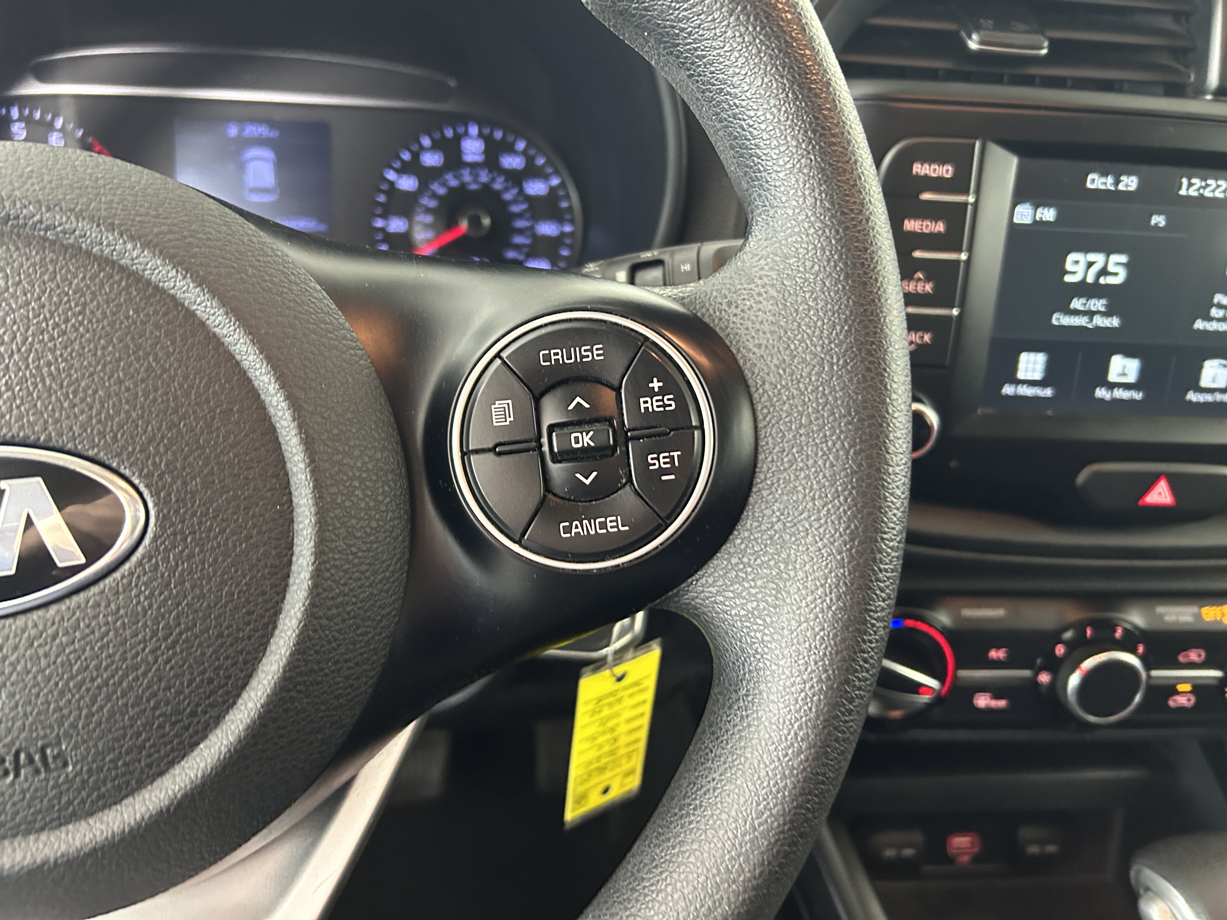 Used 2020 Kia Soul LX FWD image 15