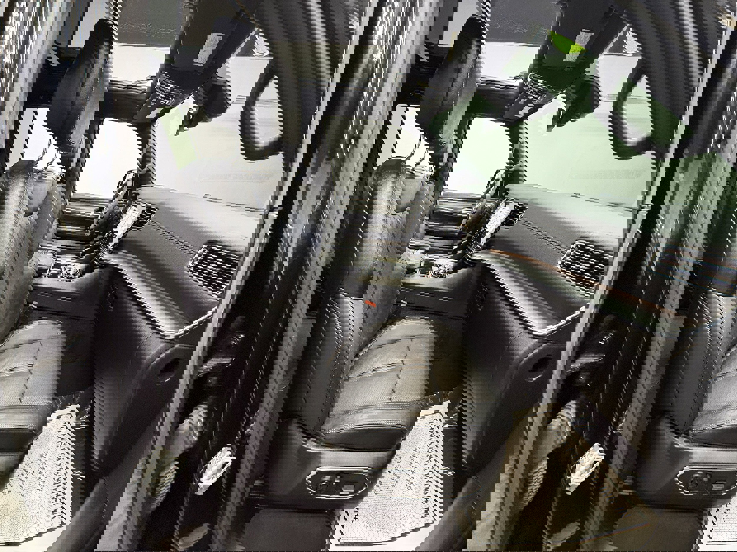 Used 2024 Jeep Wagoneer Series II image 25