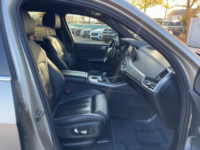 Used 2019 BMW X5 xDrive40i w/ Premium Package 2 image 24