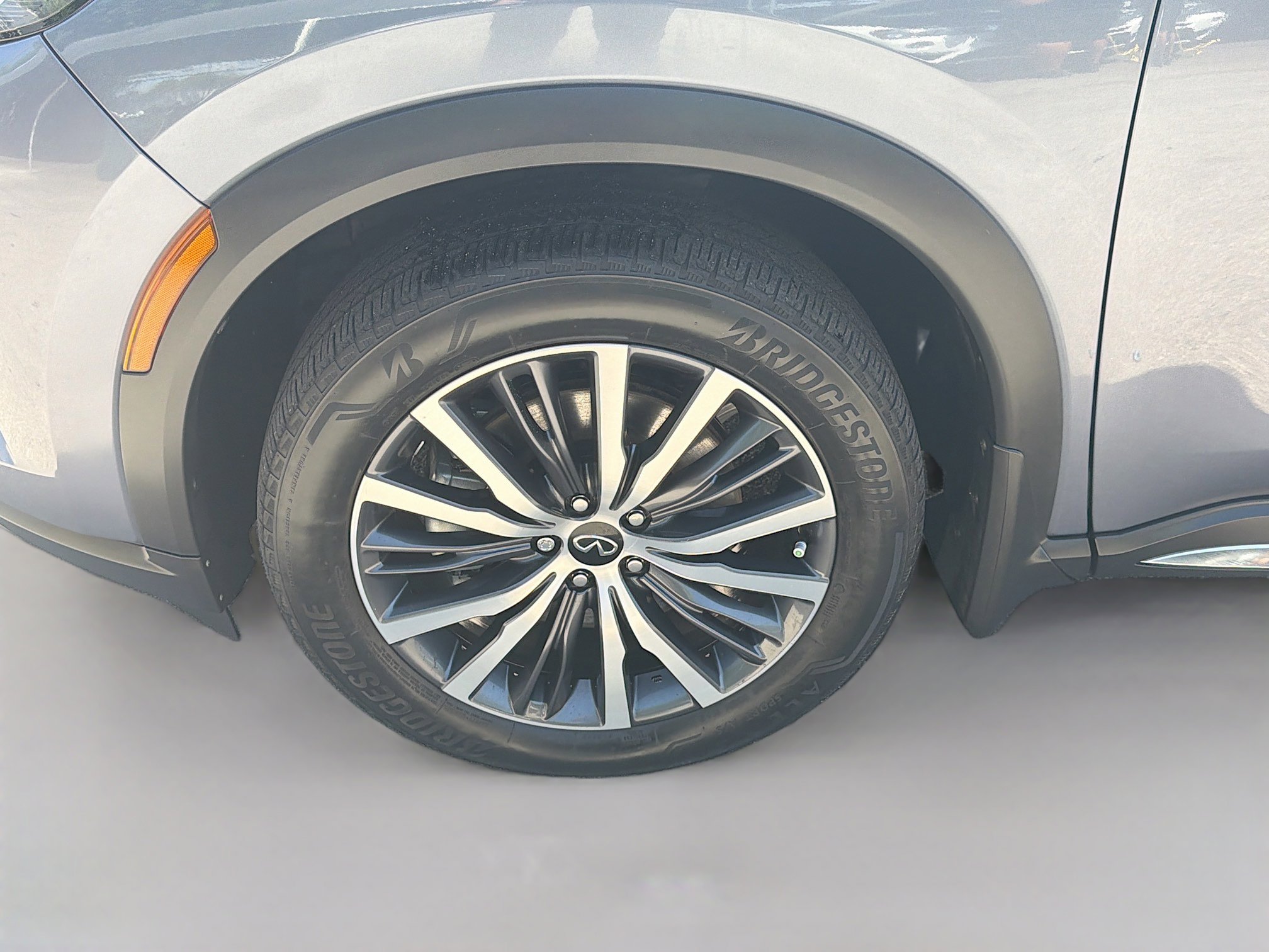 Used 2023 INFINITI QX60 Sensory w/ Vision Package image 37