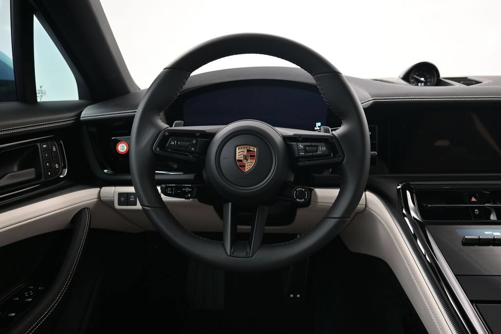 Used 2026 Porsche Panamera 4 AWD/4WD image 13