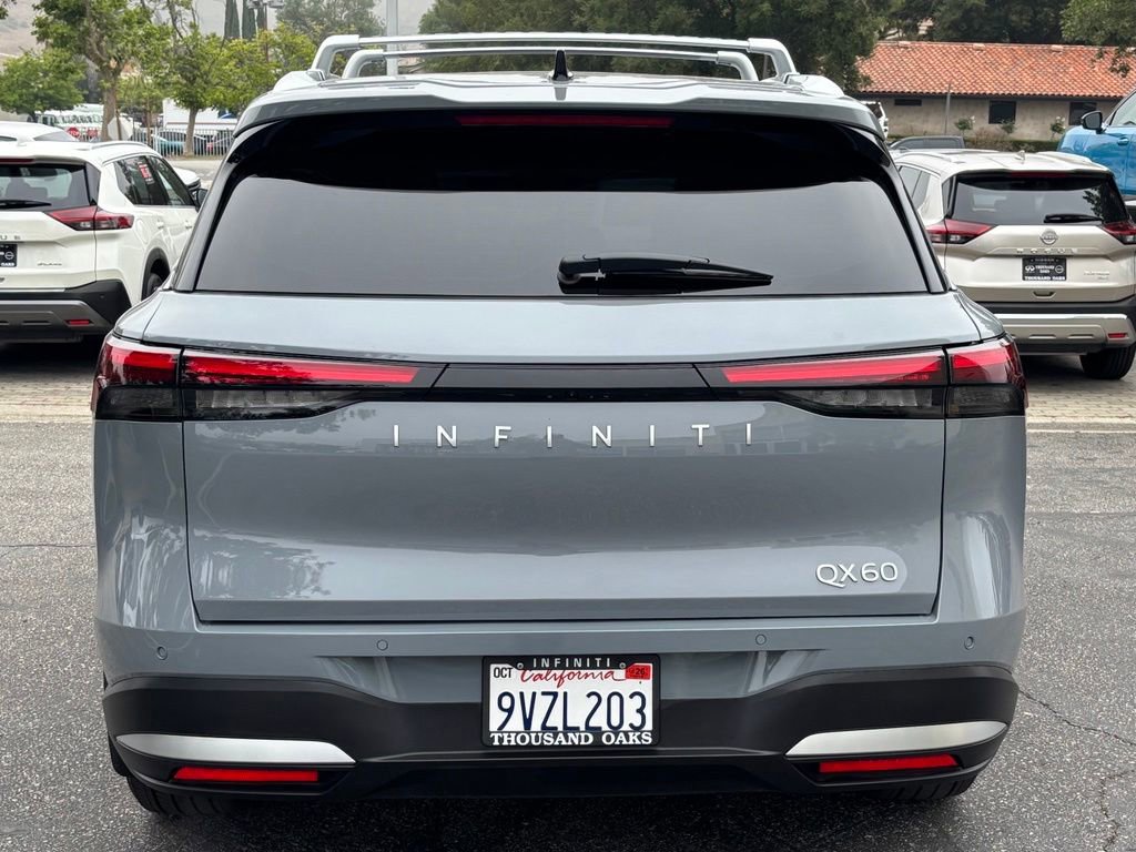 Certified 2026 INFINITI QX60 Luxe w/ Cargo Package FWD image 4