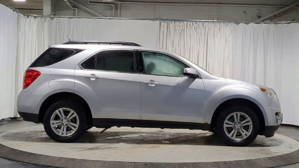 Used 2012 Chevrolet Equinox LT image 11