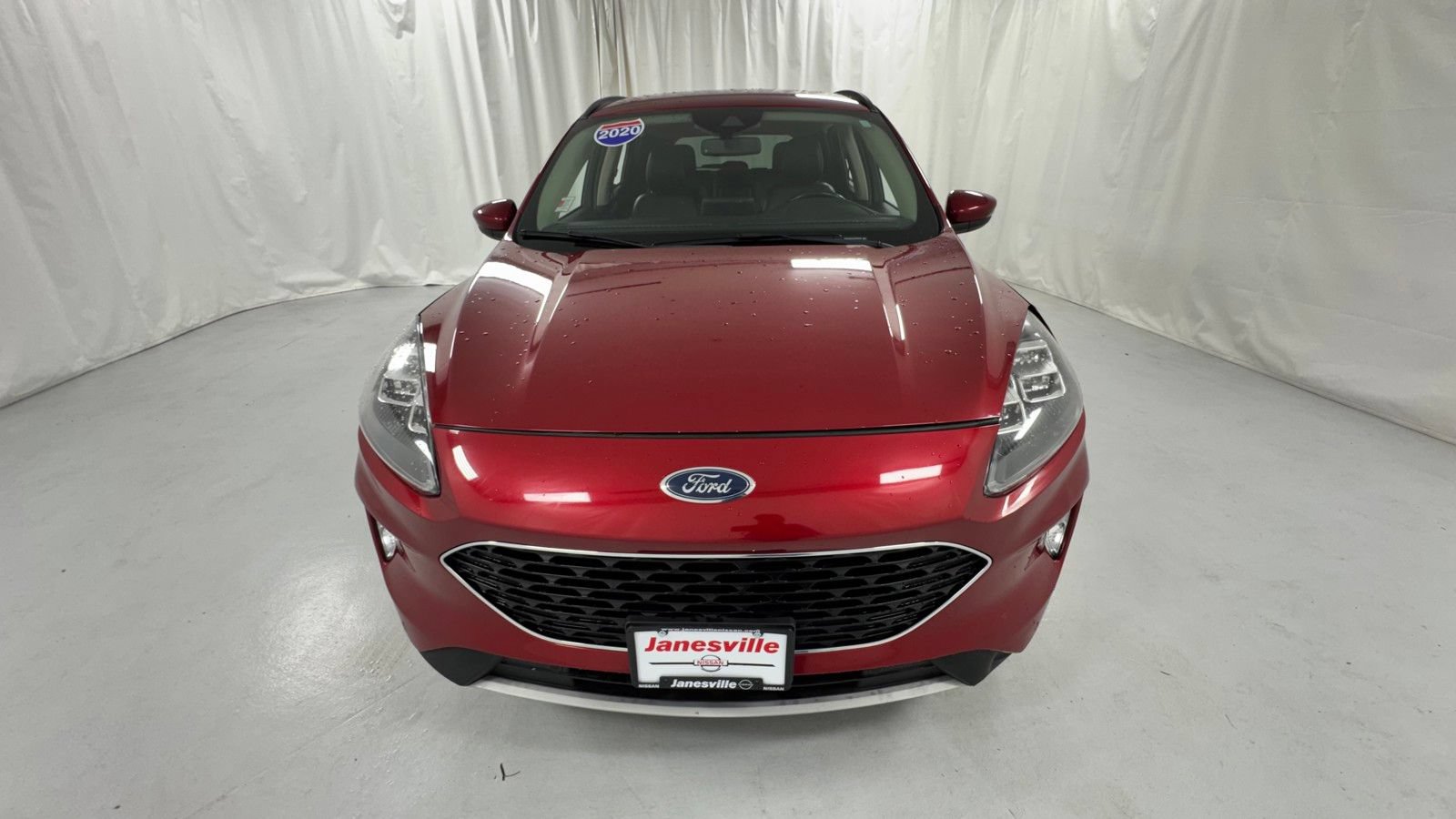 Used 2020 Ford Escape Titanium AWD/4WD image 8