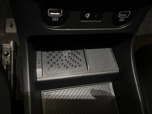 Used 2024 Hyundai Ioniq 5 Limited image 26