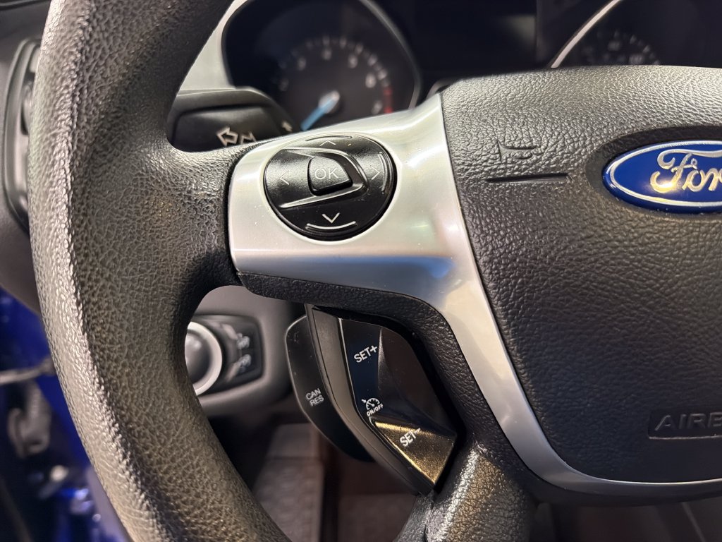 Used 2016 Ford Escape SE FWD image 19