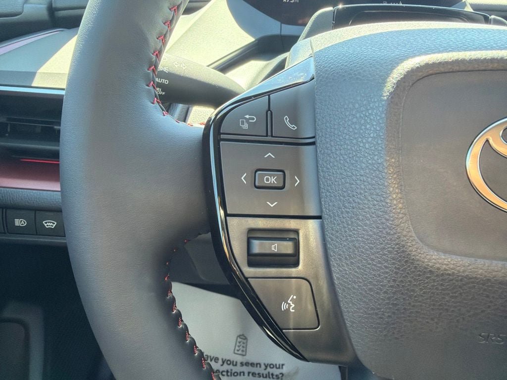 New 2026 Toyota Prius Plug-In Hybrid FWD image 29