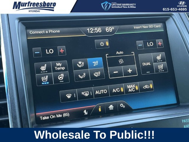 Used 2015 Ford Taurus SHO w/ Equipment Group 401A AWD/4WD image 31