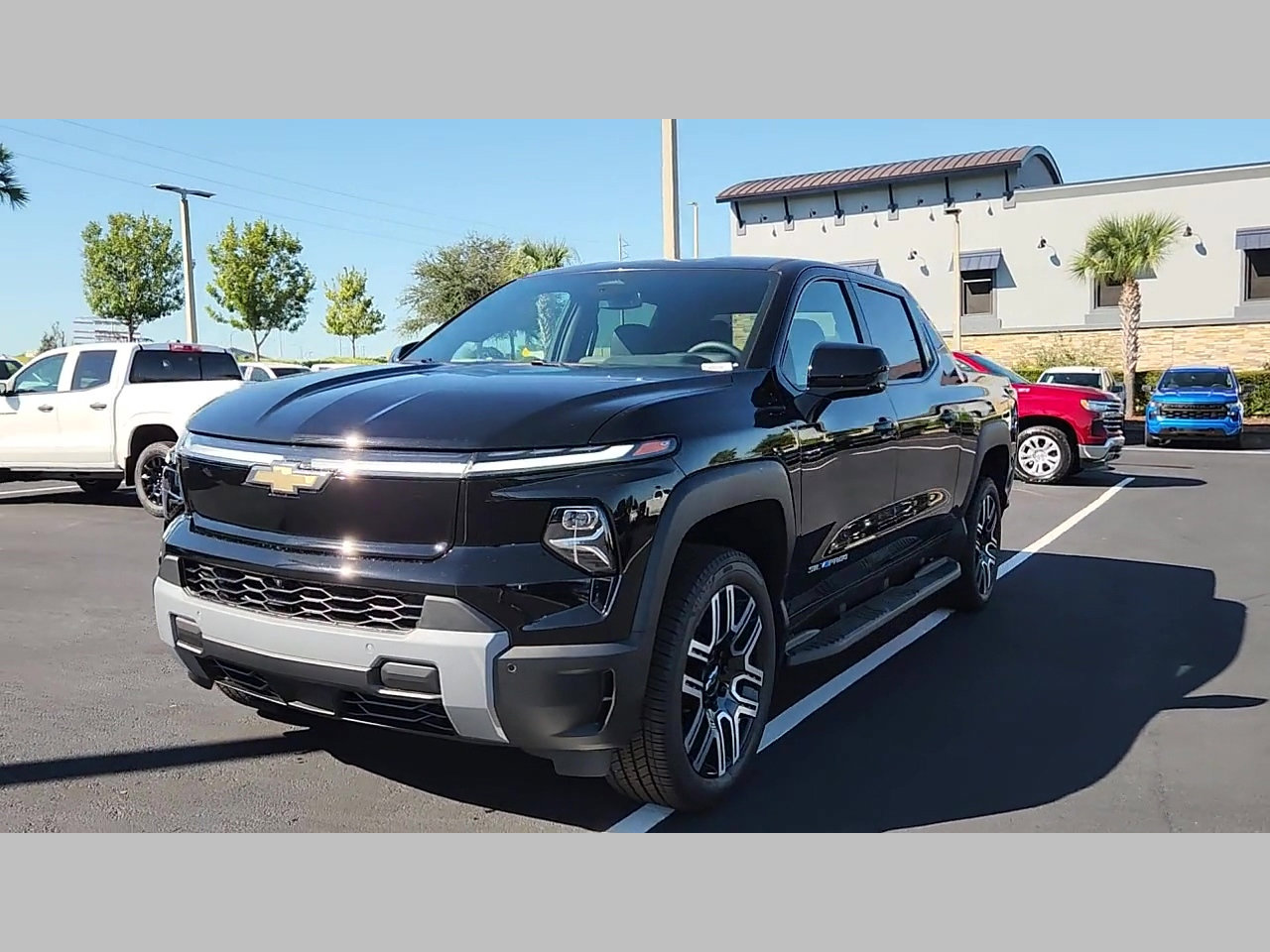 New 2026 Chevrolet Silverado EV LT image 23