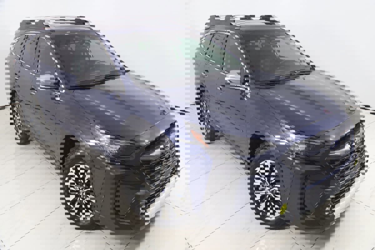 Used 2024 Subaru Outback Touring XT w/ Popular Package #2 image 19