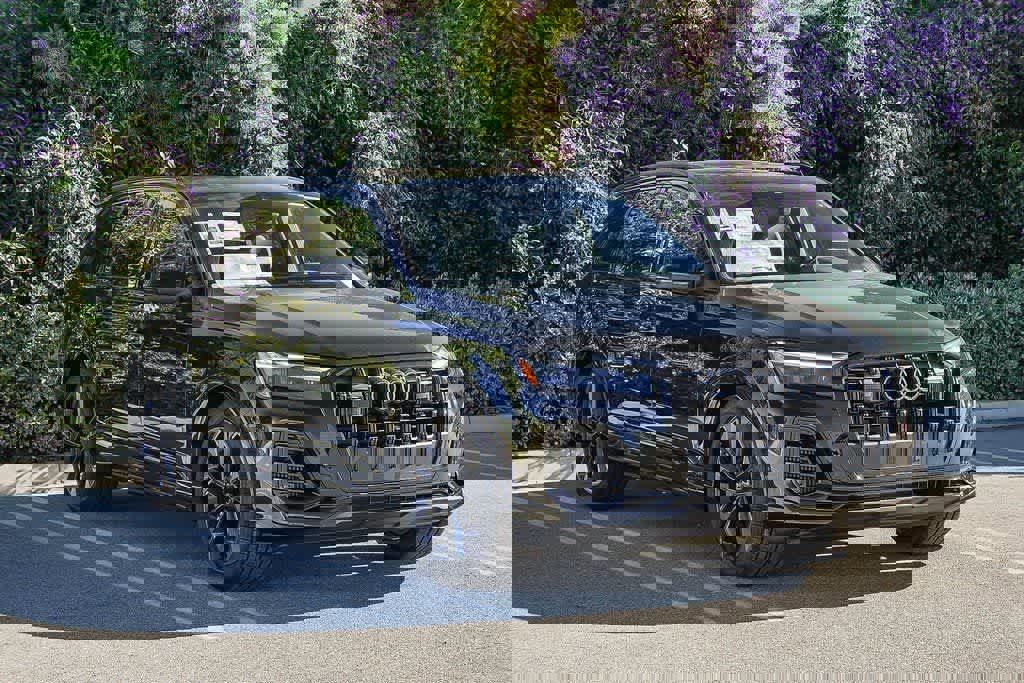 New 2026 Audi Q7 3.0T Premium Plus image 3