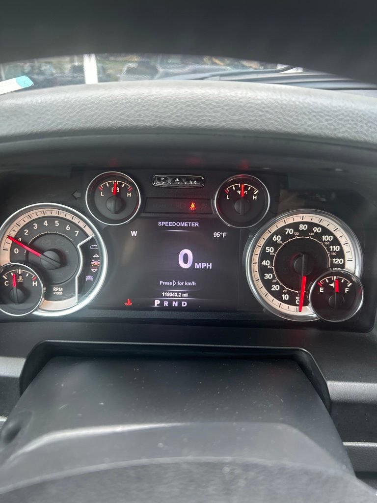 Used 2017 RAM 1500 Big Horn RWD image 14
