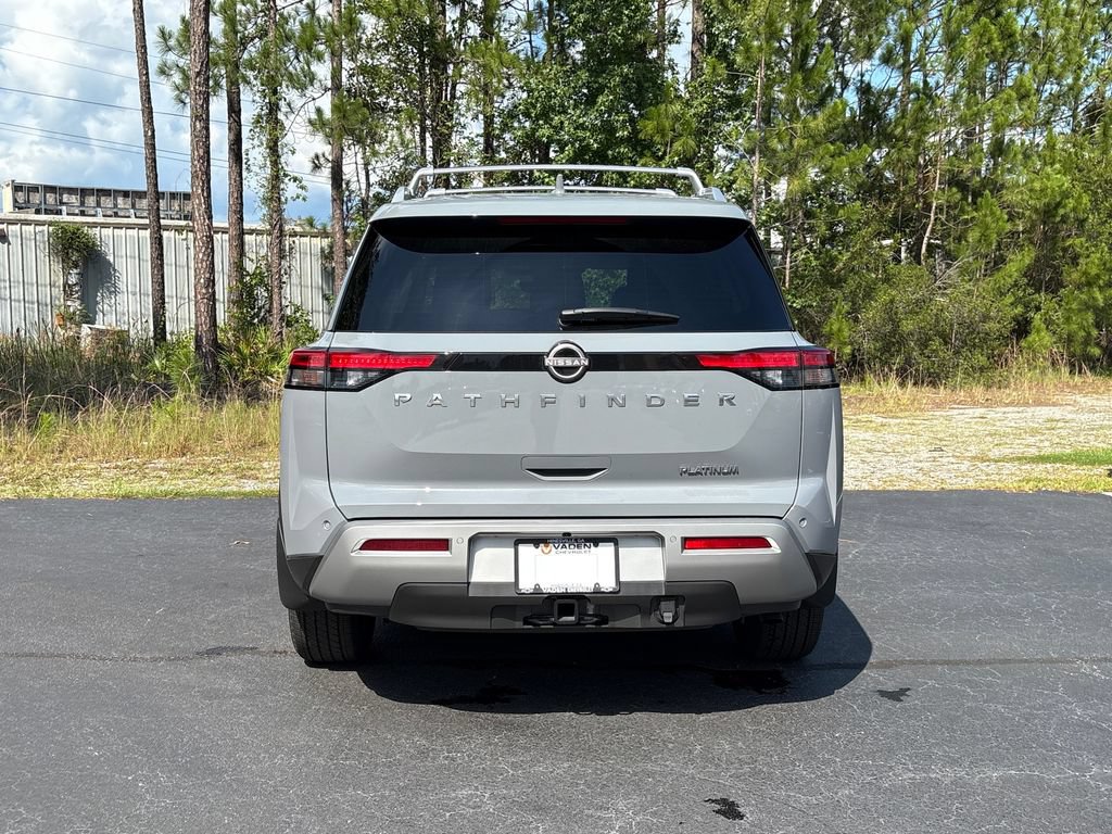 Used 2025 Nissan Pathfinder Platinum FWD image 34