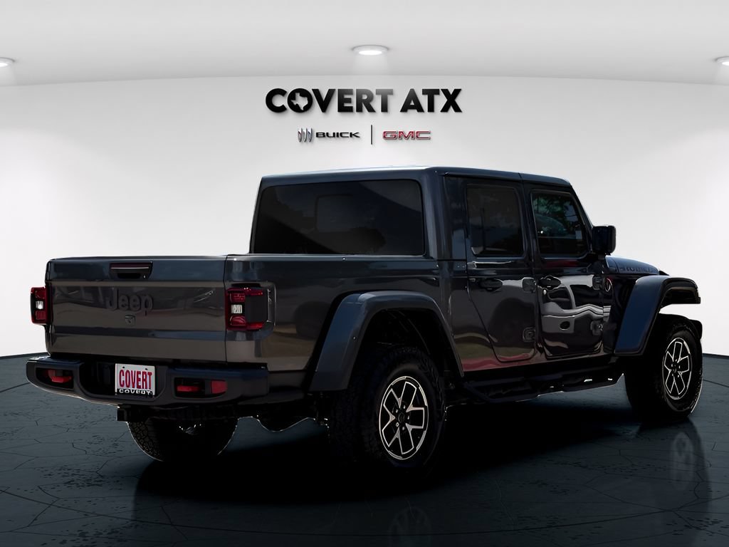 Used 2025 Jeep Gladiator Rubicon w/ Convenience Group AWD/4WD image 6