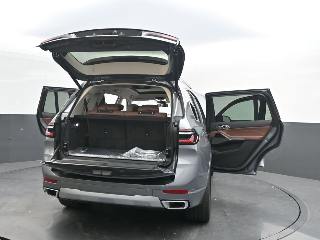 New 2026 BMW X7 xDrive40i image 59