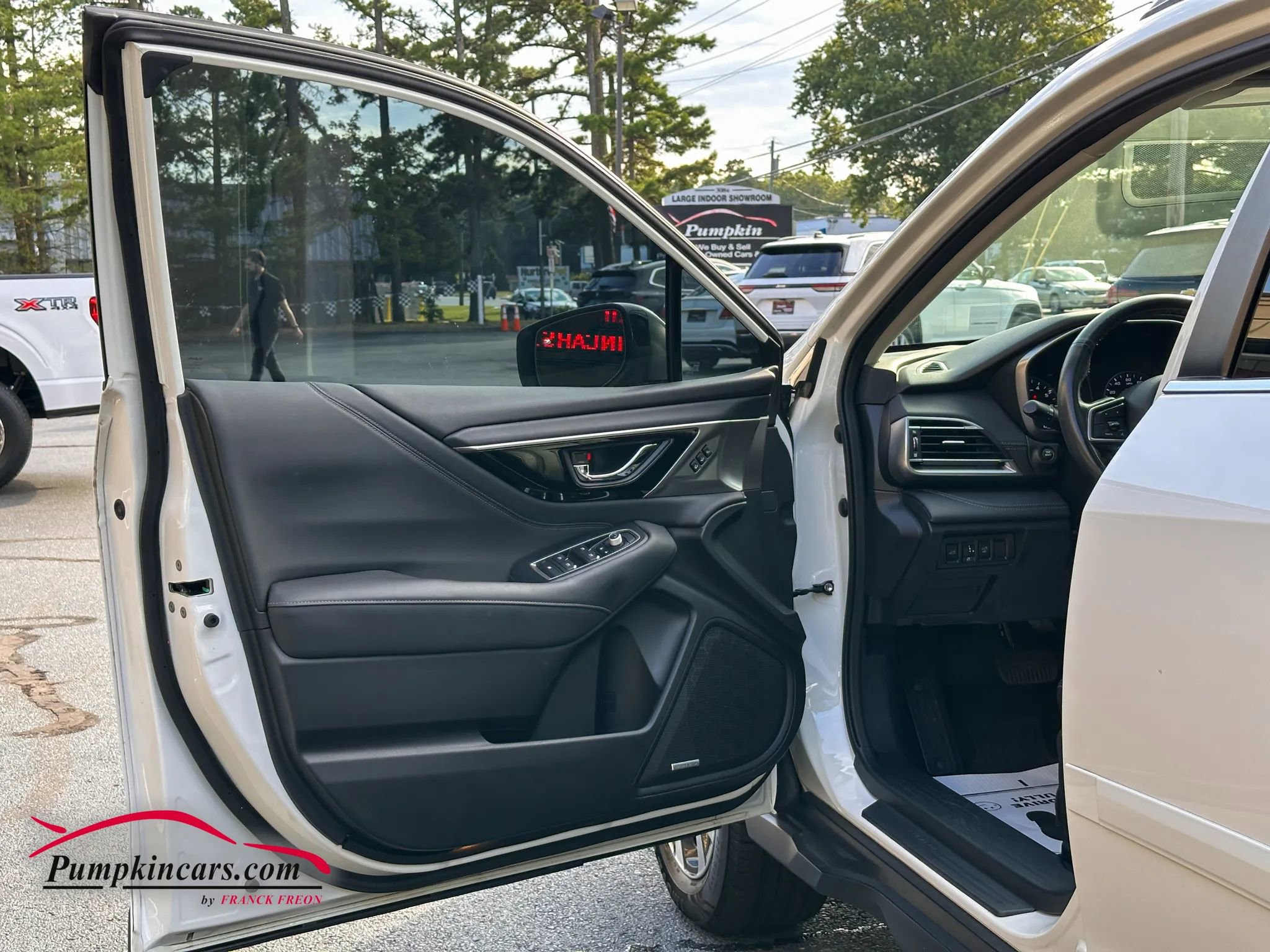 Used 2022 Subaru Outback Limited image 23