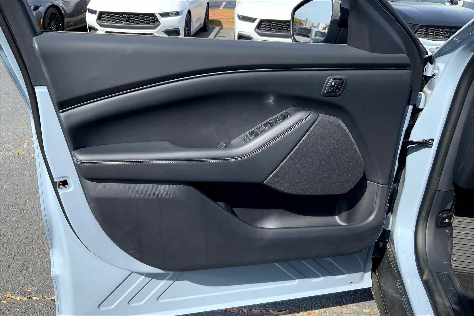New 2026 Ford Mustang Mach-E Select w/ Comfort Package RWD image 10