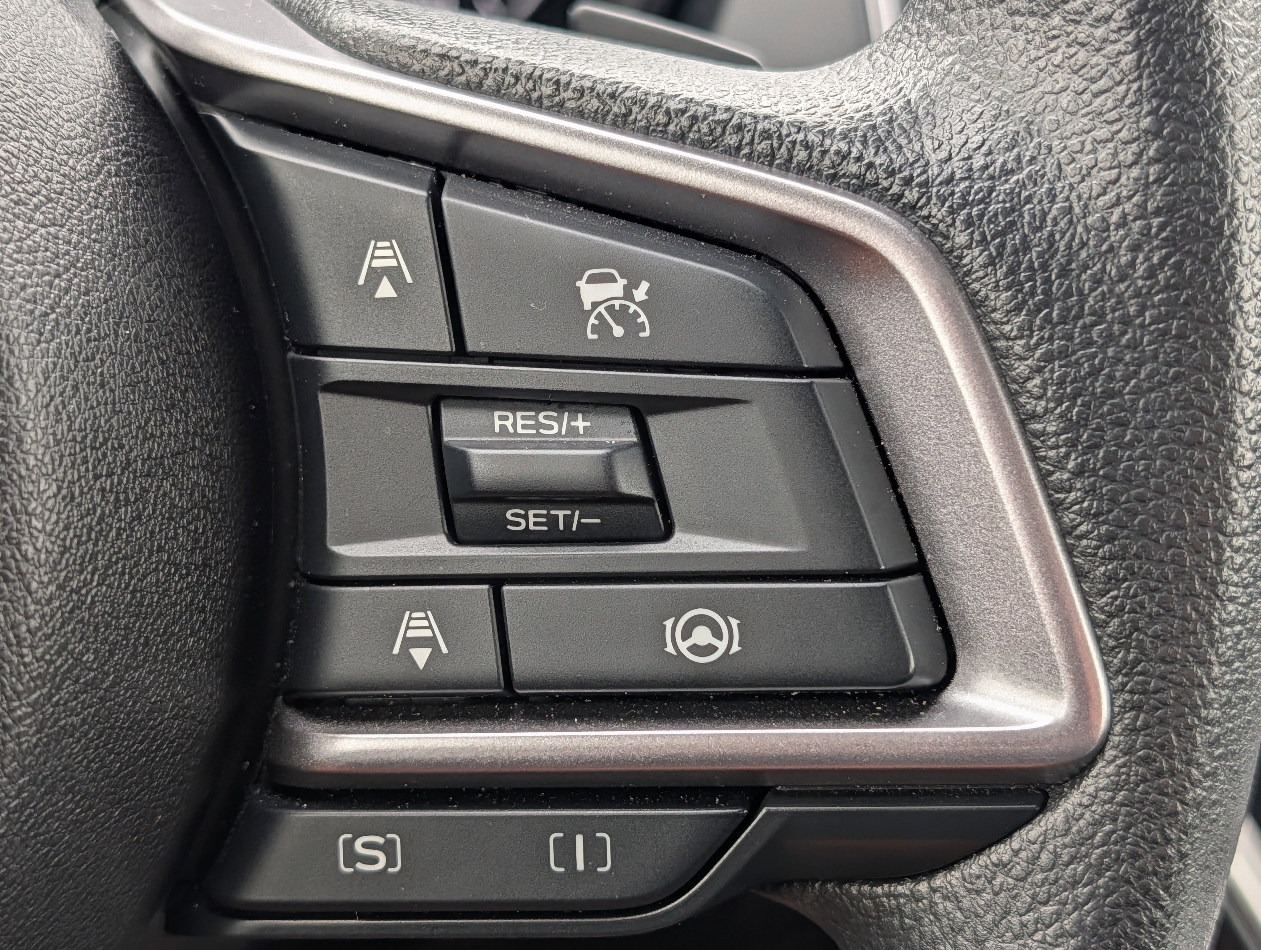 Used 2025 Subaru Impreza 2.0i Sport image 29