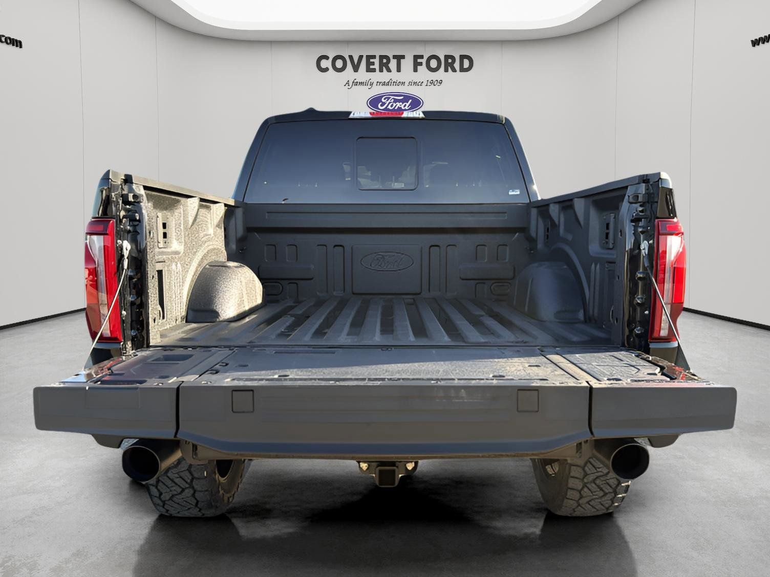 New 2026 Ford F150 Lariat w/ Equipment Group 502A High image 9