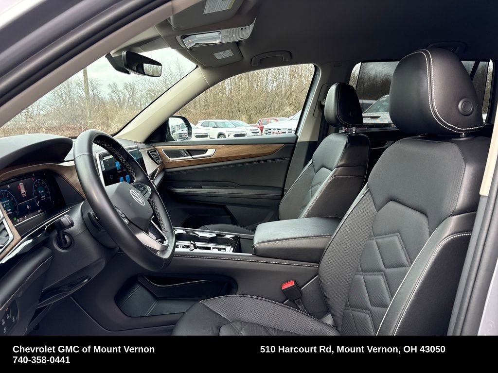 Used 2025 Volkswagen Atlas SE image 10