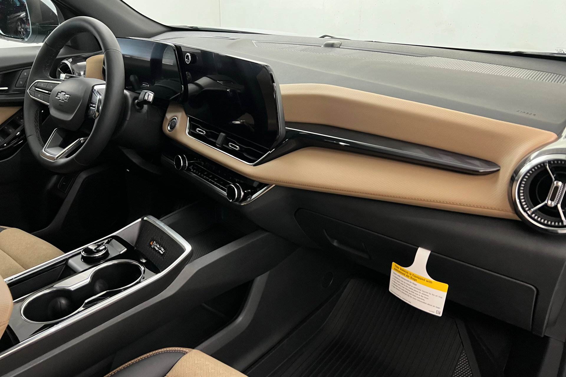 New 2026 Chevrolet Equinox ACTIV w/ Convenience Package III image 25