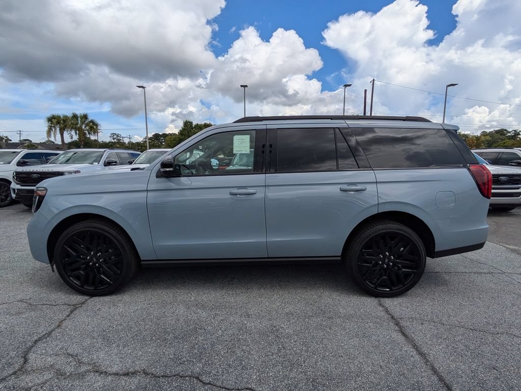 New 2027 Ford Expedition Platinum w/ Stealth Performance Package AWD/4WD image 7