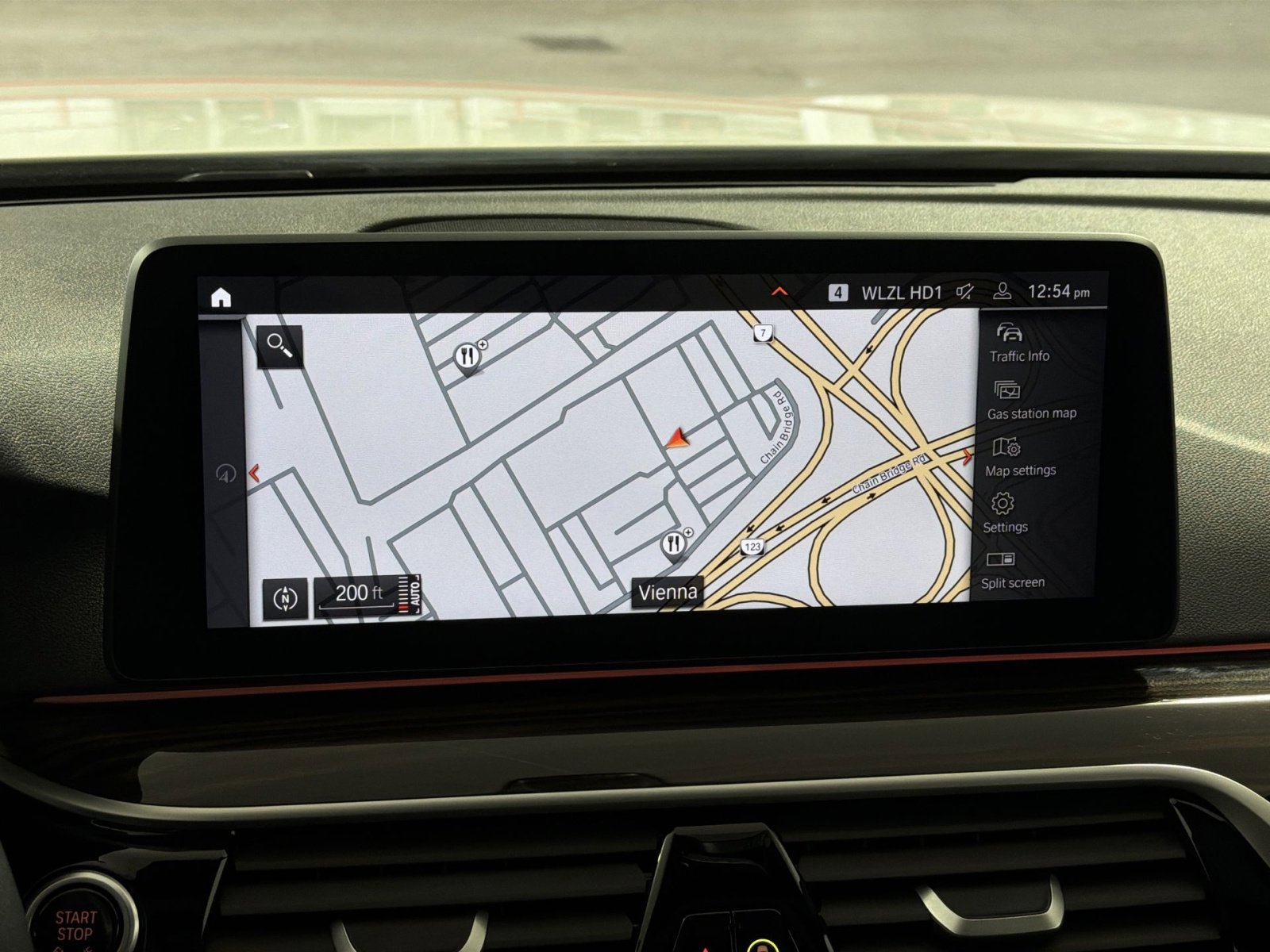 Used 2023 BMW 540i xDrive w/ Premium Package image 20