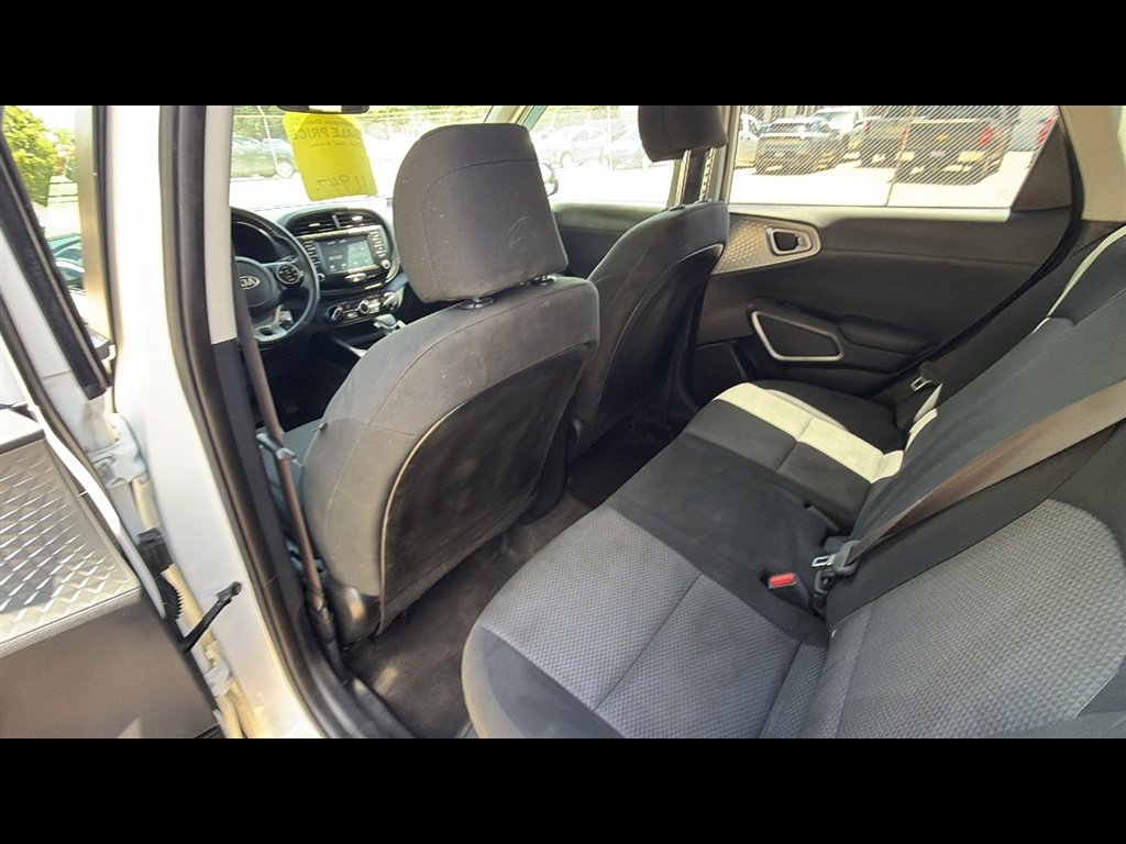 Used 2020 Kia Soul X-Line FWD image 23