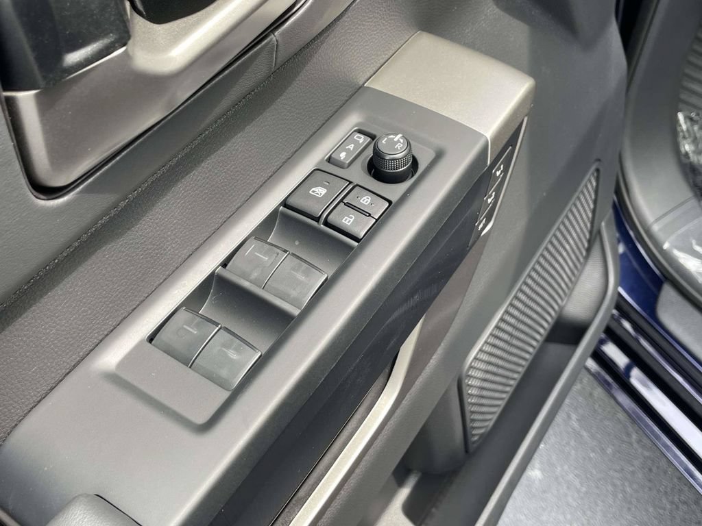 New 2026 Toyota Tundra Platinum AWD/4WD image 28