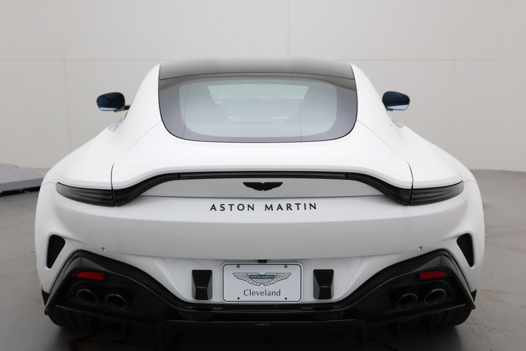 New 2025 Aston Martin V8 Vantage Coupe image 9