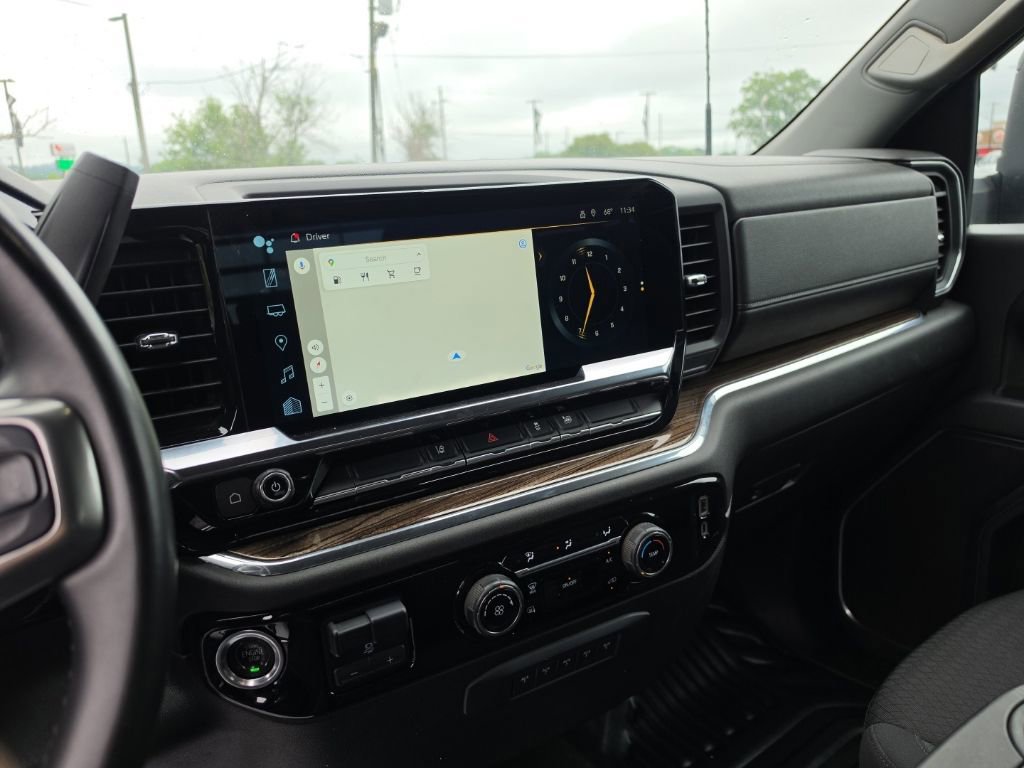 Used 2024 Chevrolet Silverado 3500 LT AWD/4WD image 21