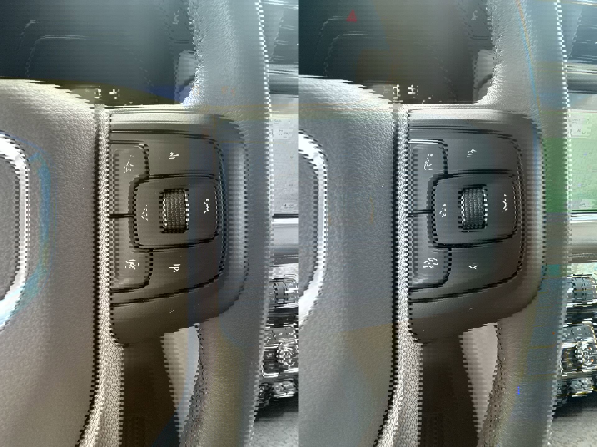 Certified 2023 GMC Yukon XL Denali image 80