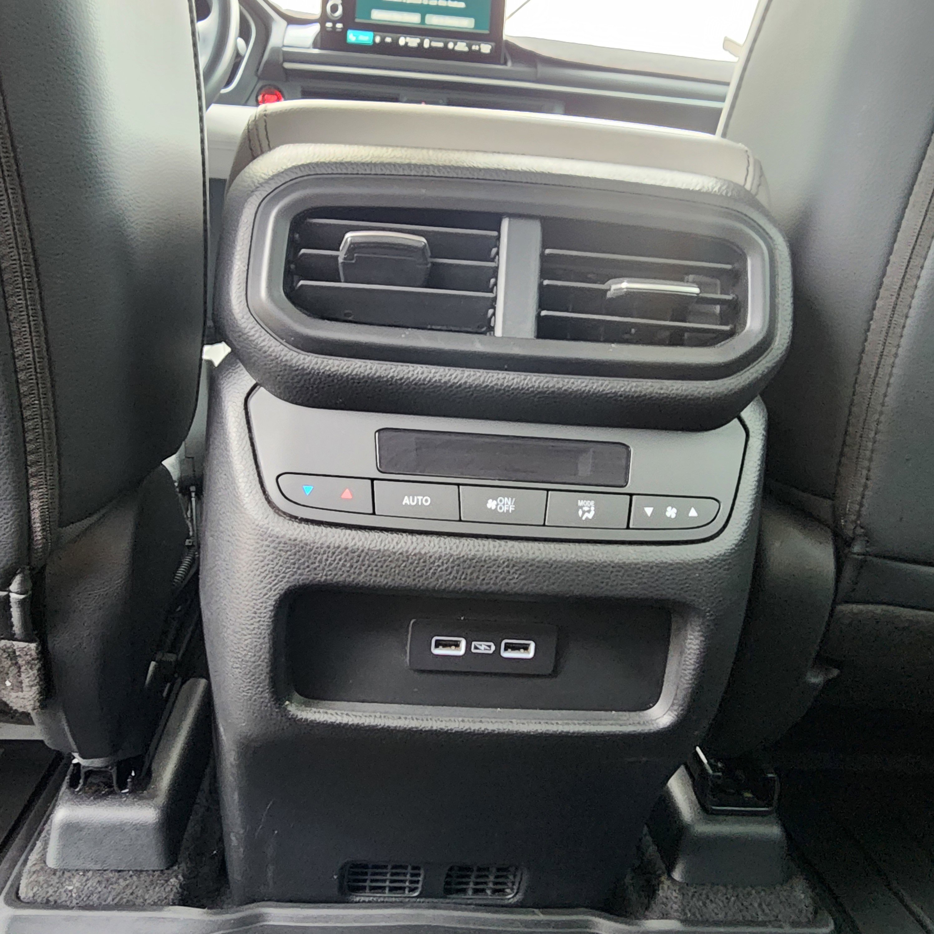 Certified 2023 Honda Pilot EX-L image 6