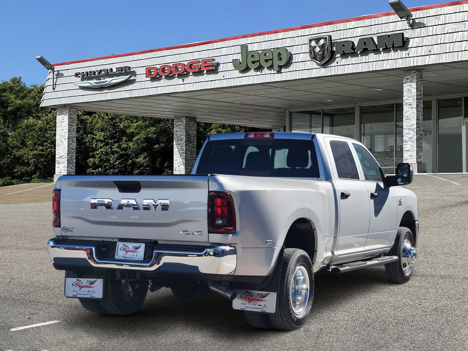 New 2026 RAM 3500 Tradesman image 5