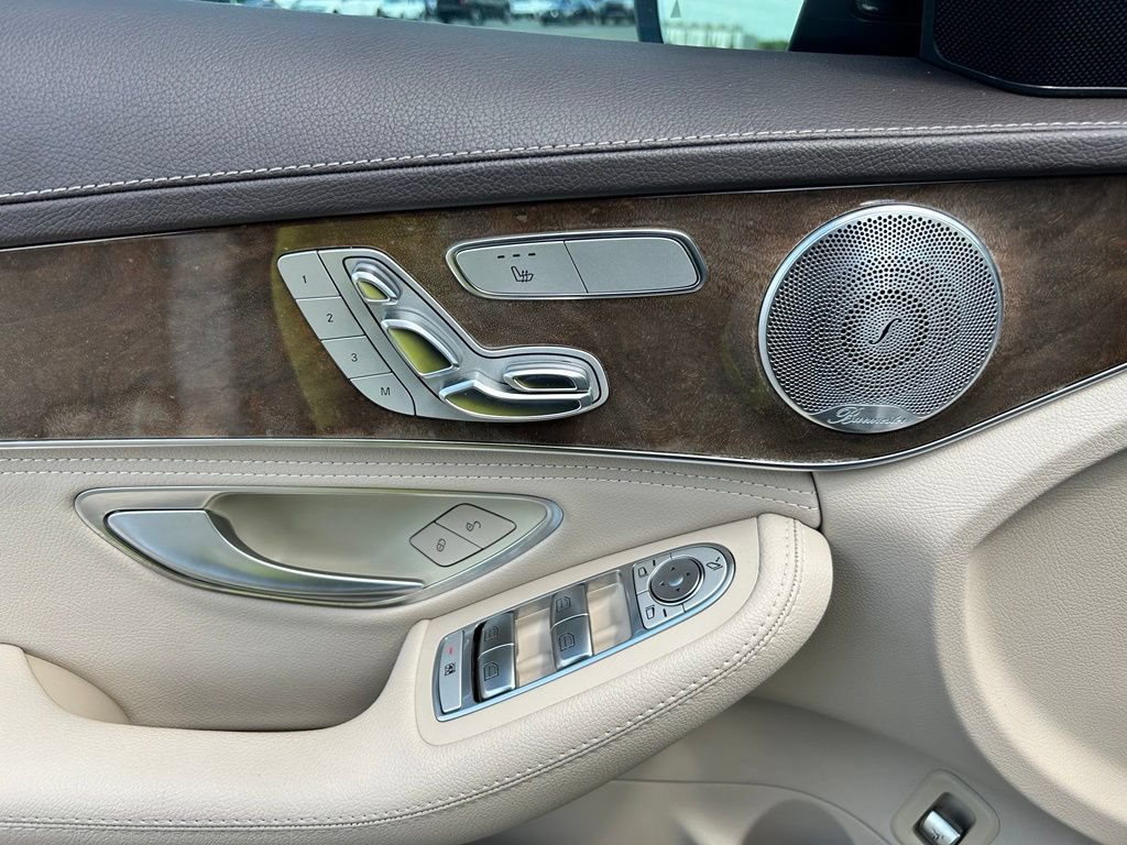 Used 2015 Mercedes-Benz C 300 4MATIC Sedan image 21