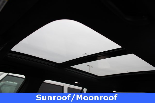 Used 2023 Cadillac XT6 Premium Luxury w/ LPO, Floor Liner Package image 6