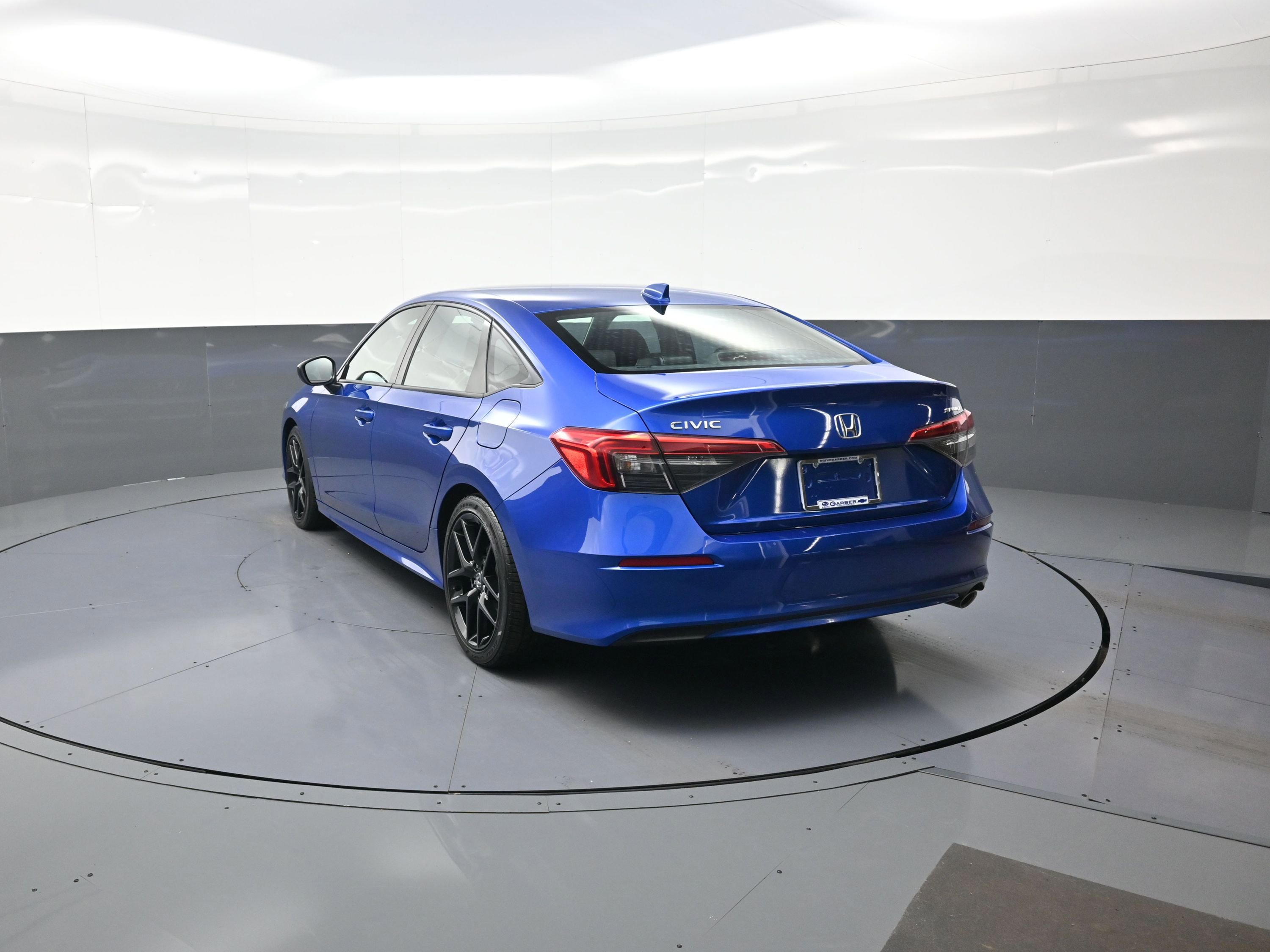 Used 2023 Honda Civic Sport image 5