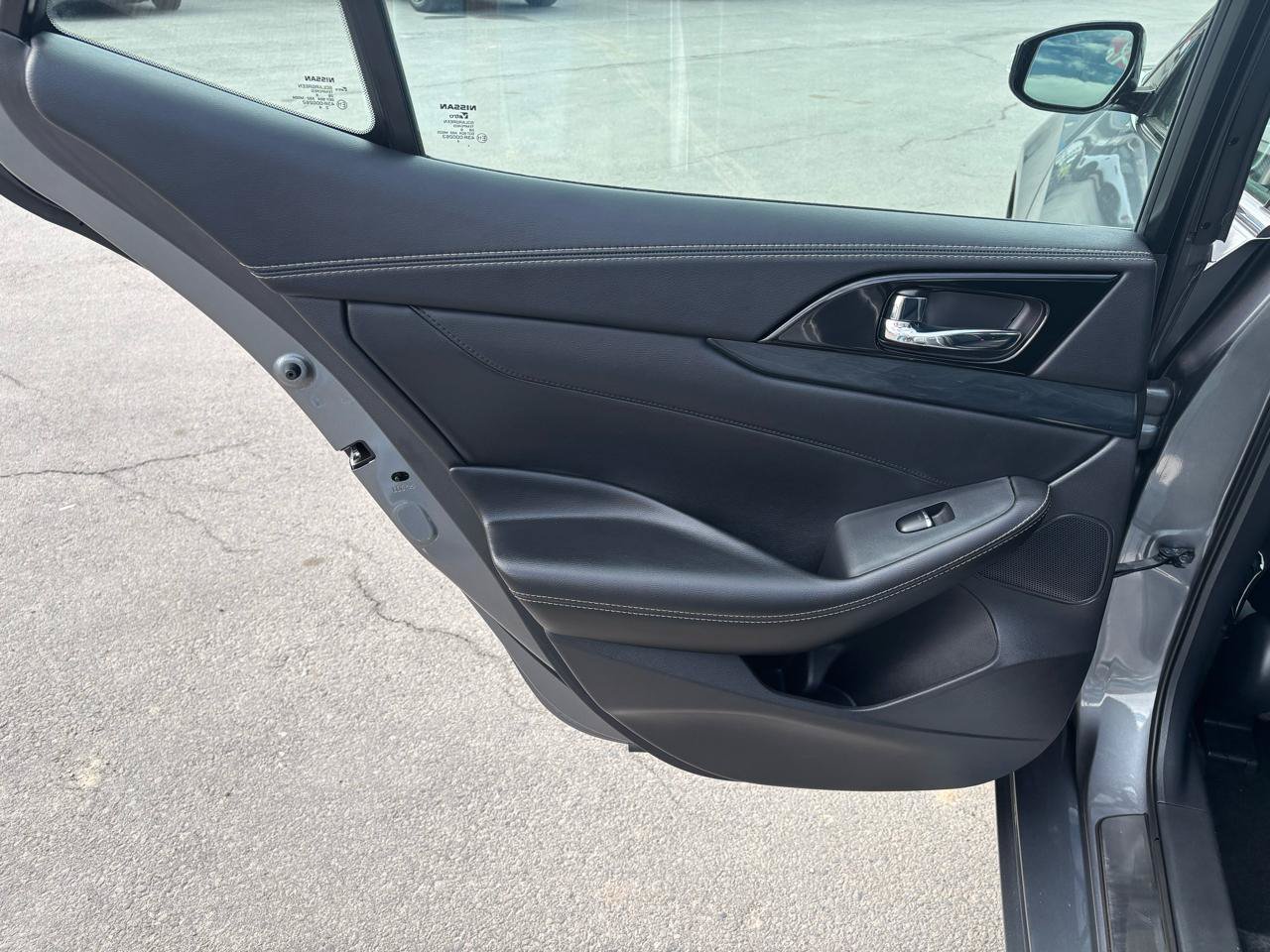 Used 2020 Nissan Maxima Platinum w/ Sport Mat Group FWD image 18