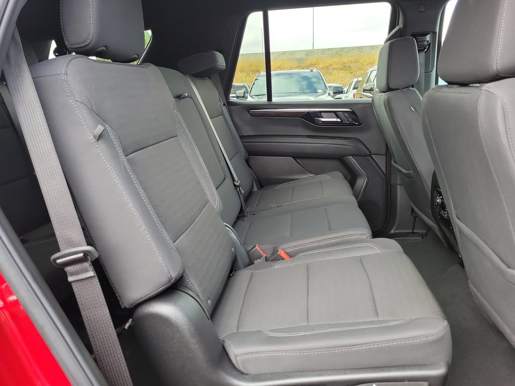 Used 2026 Chevrolet Tahoe LS AWD/4WD image 18