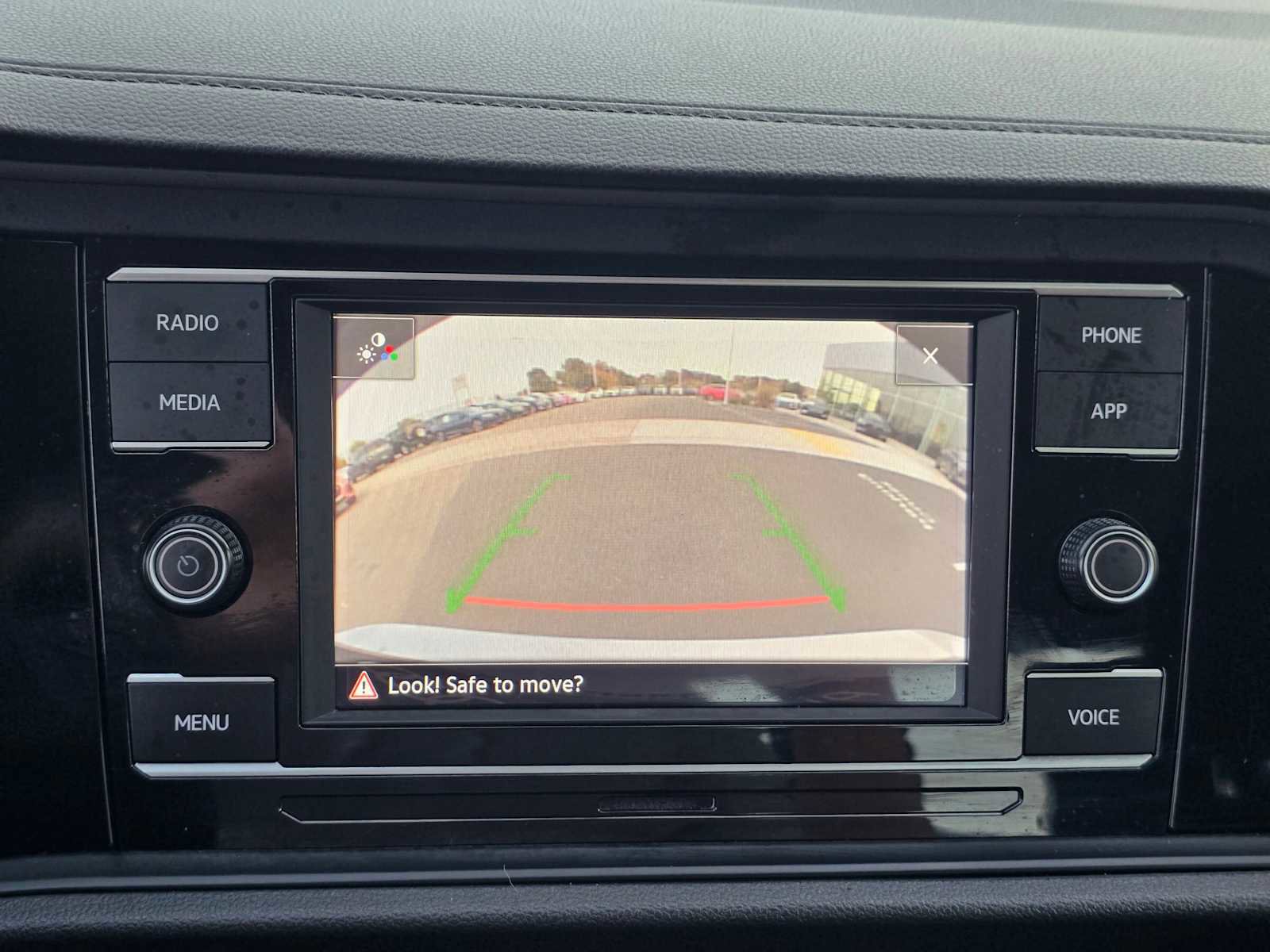 Used 2024 Volkswagen Jetta S image 30