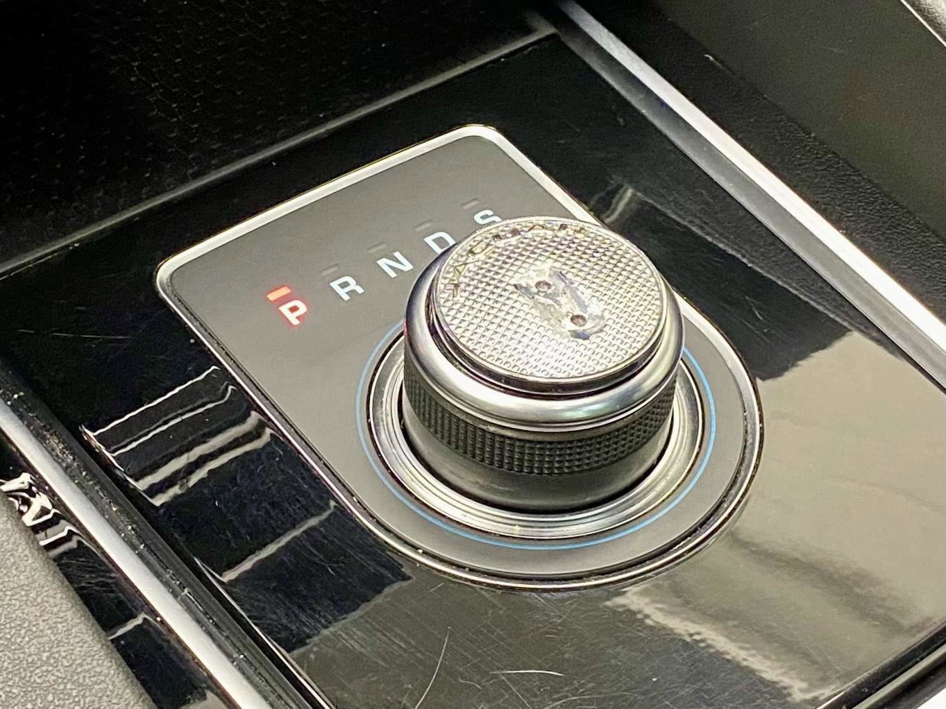 Used 2018 Jaguar F-PACE Prestige AWD/4WD image 27