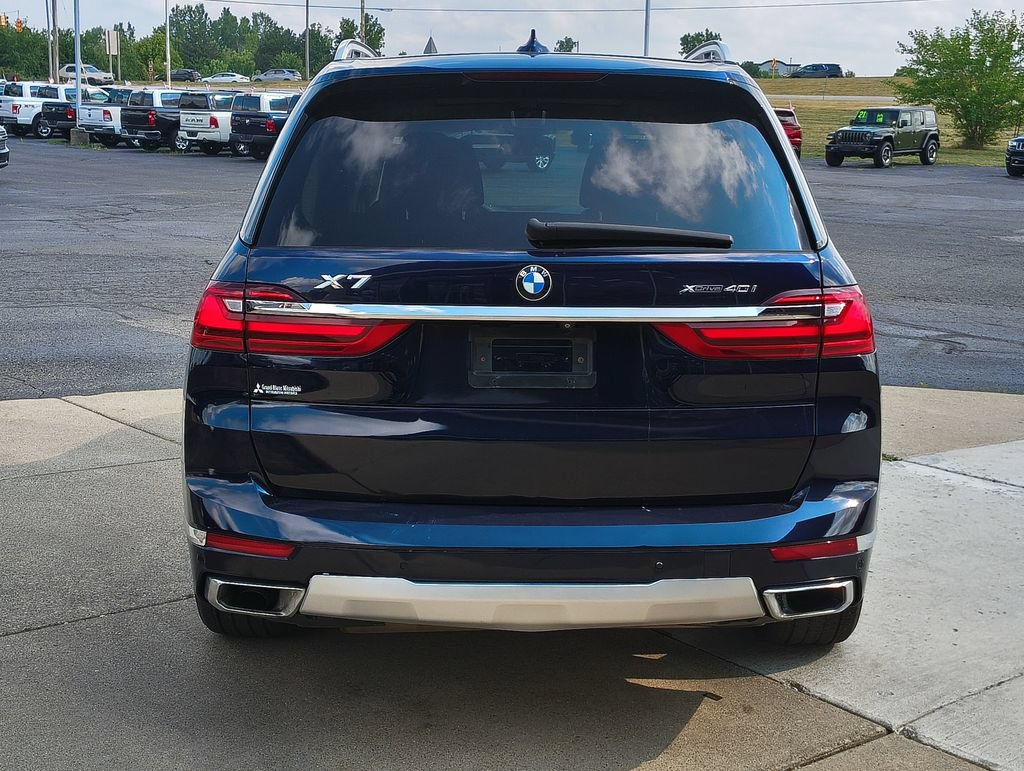 Used 2020 BMW X7 xDrive40i w/ Premium Package AWD/4WD image 21