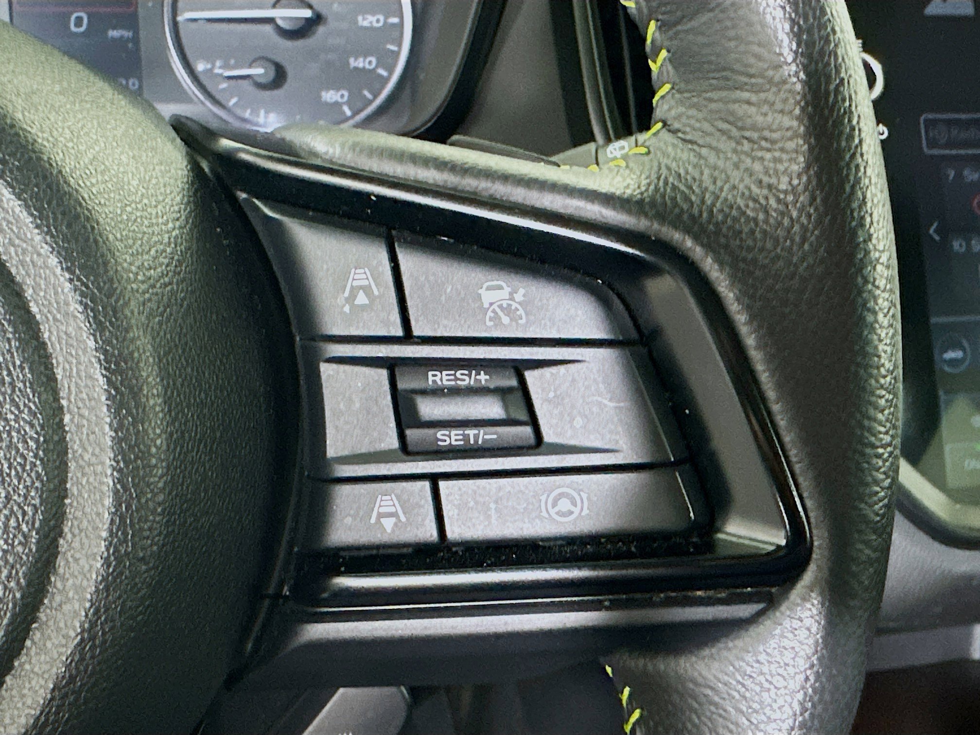 Used 2024 Subaru Ascent Onyx Edition image 17