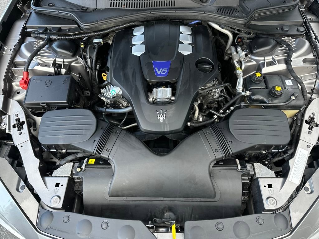 Used 2018 Maserati Ghibli S GranLusso image 29