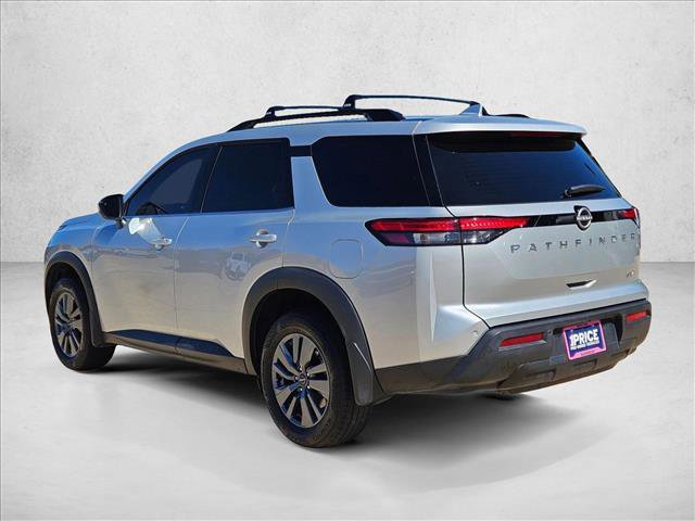 Used 2024 Nissan Pathfinder SV w/ SV Premium Package image 8