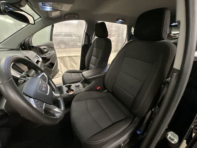 Used 2022 GMC Terrain SLE w/ Driver Convenience Package AWD/4WD image 16